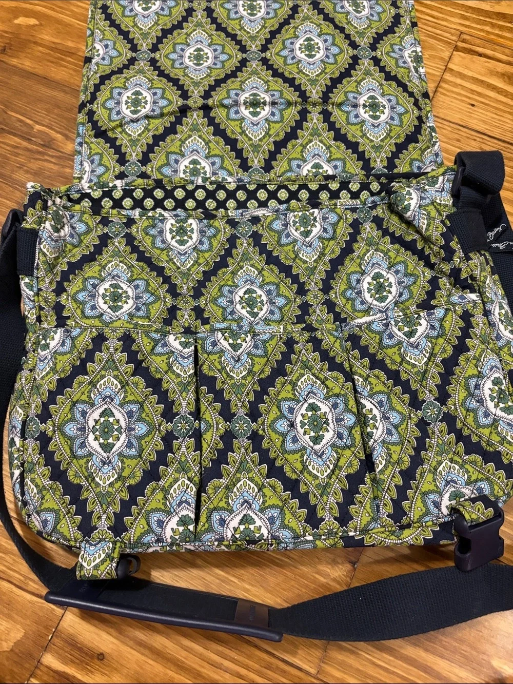 Vintage Vera Bradley Messenger Bag in Cambridge Pattern, in excellent condition - Picture 4 of 6
